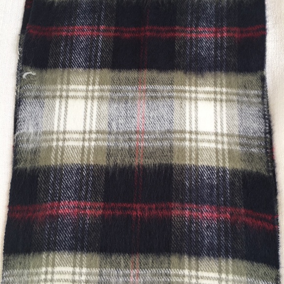 Royal Rossi Scarf 100% Cashmere Tartan plaid Red Blue White Green - Picture 4 of 5